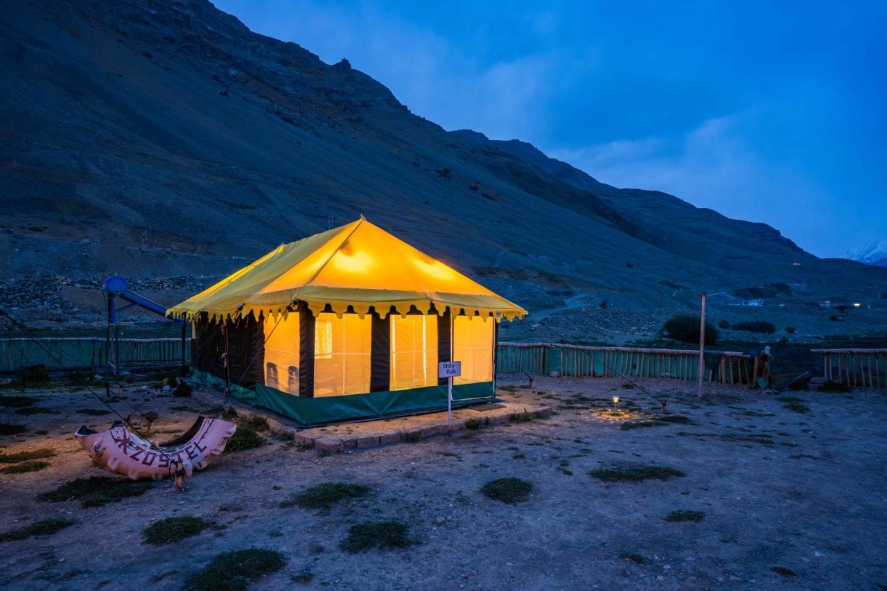 Zostel Spiti Hostel กาซา ภายนอก รูปภาพ