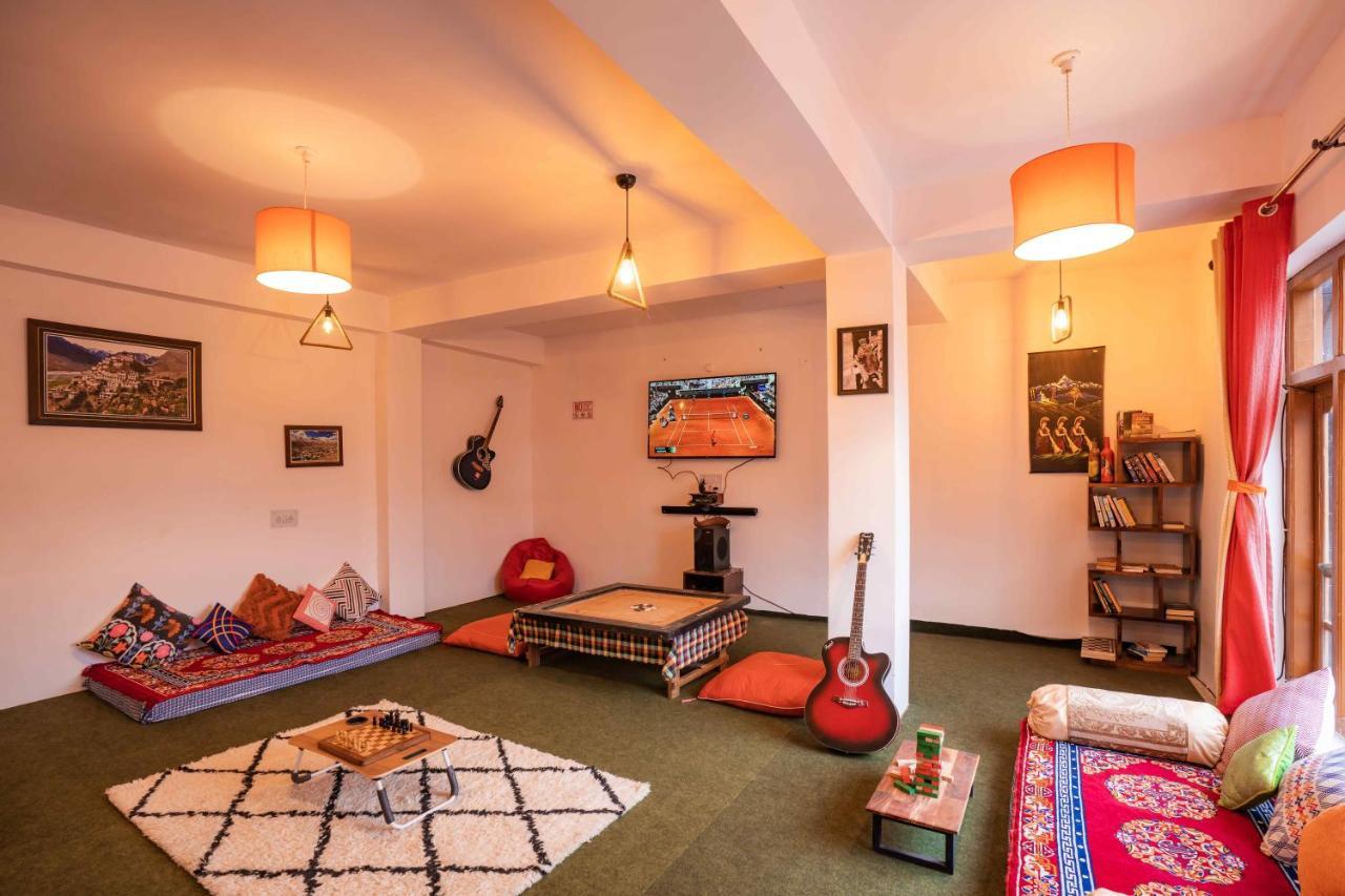 Zostel Spiti Hostel กาซา ภายนอก รูปภาพ
