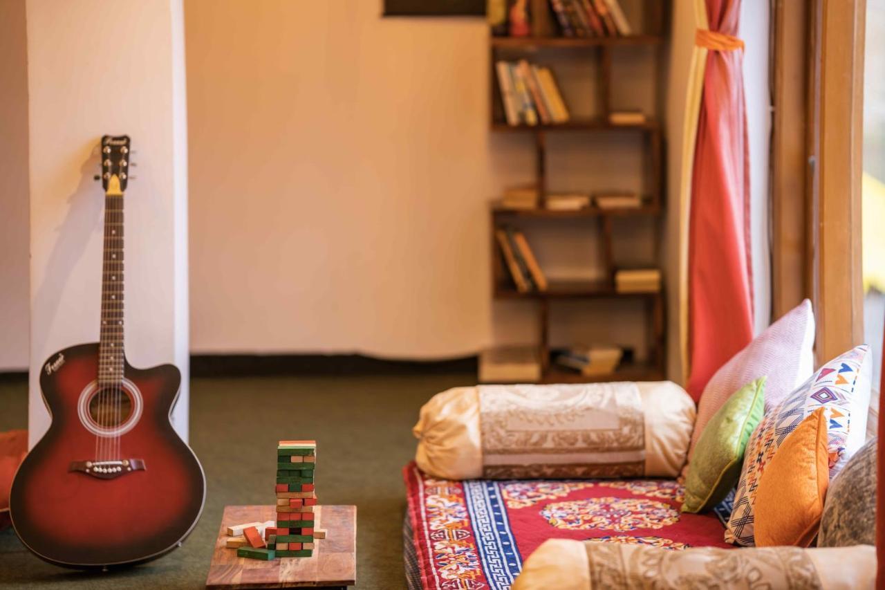 Zostel Spiti Hostel กาซา ภายนอก รูปภาพ