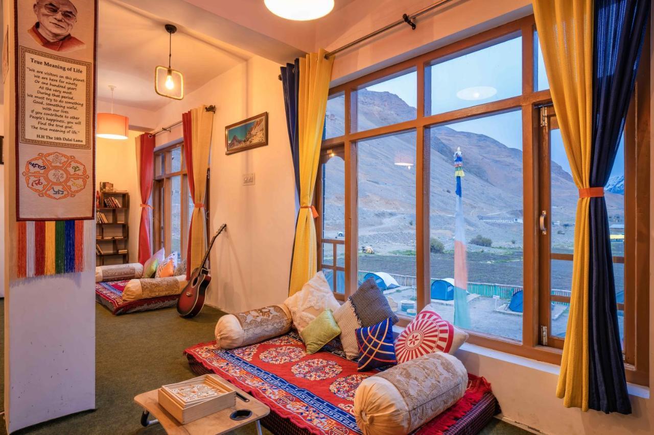 Zostel Spiti Hostel กาซา ภายนอก รูปภาพ